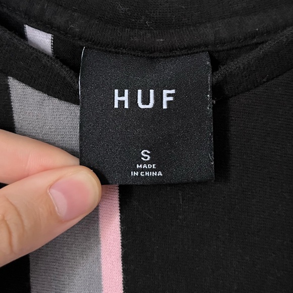 HUF t shirt - Picture 2 of 3